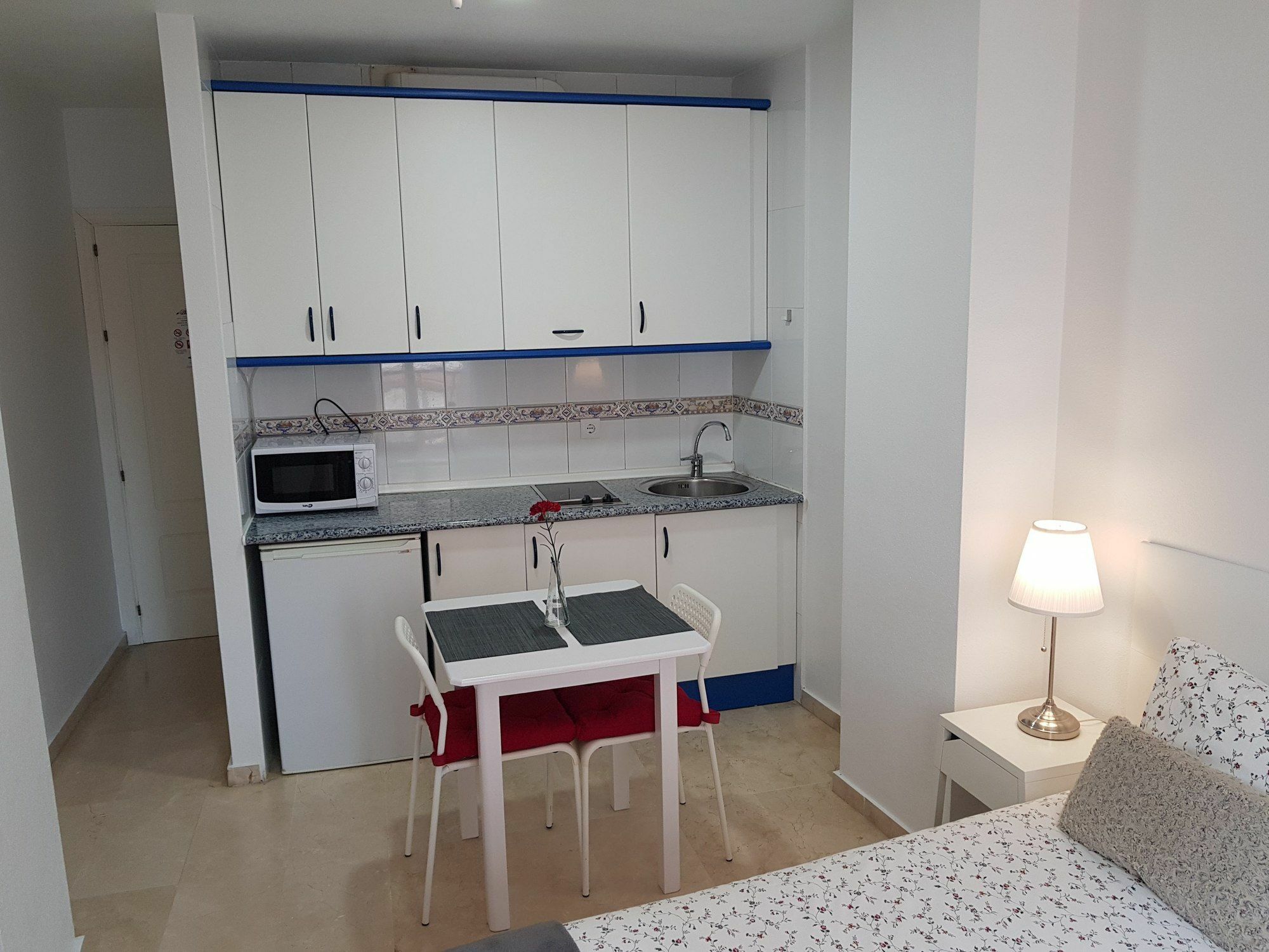 Fan Flat Mariscal Lägenhet Málaga Exteriör bild